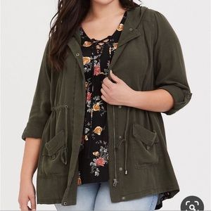 Torrid Army Green Windbreaker Jacket Size 0